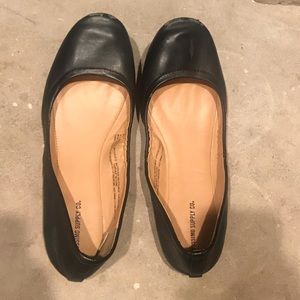 Black Ballet Flats